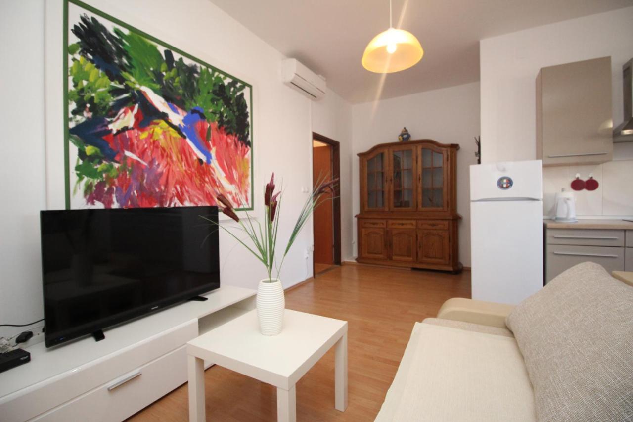 Apartments Vesna Punat Esterno foto