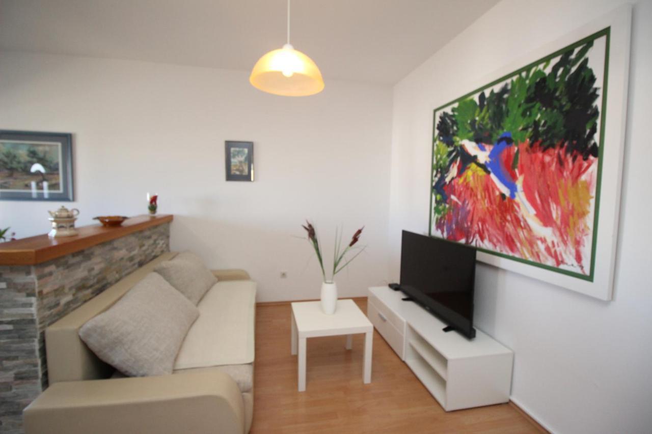 Apartments Vesna Punat Esterno foto