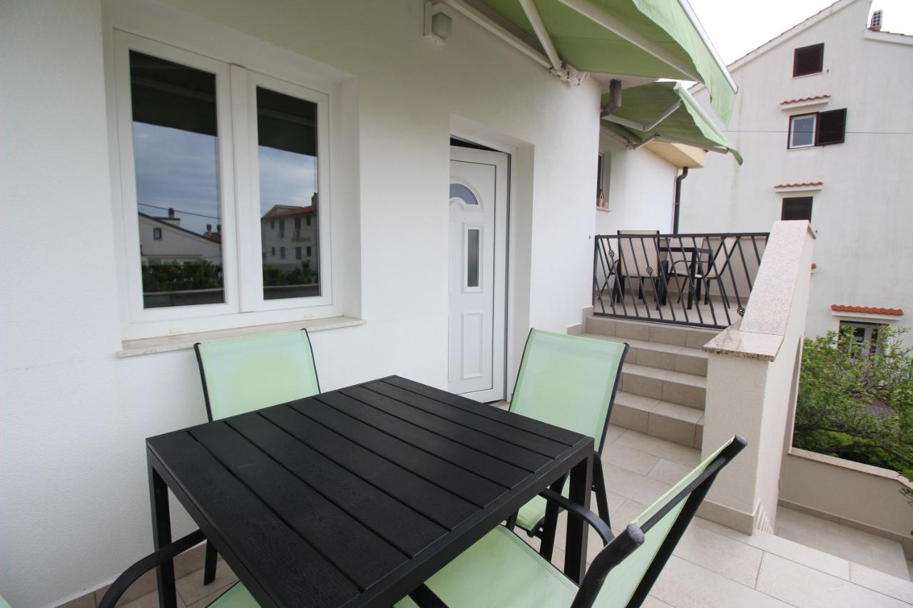 Apartments Vesna Punat Esterno foto
